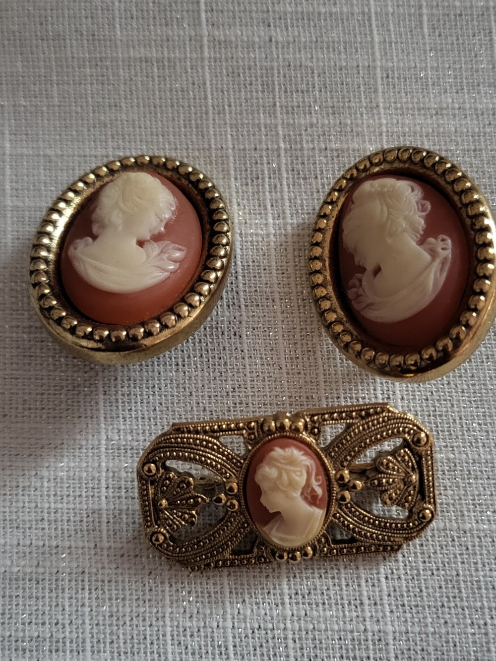 Vintage Lot Gold-Tone Cameo Brooch and Earrings Set - Coral Cameo Jewelry